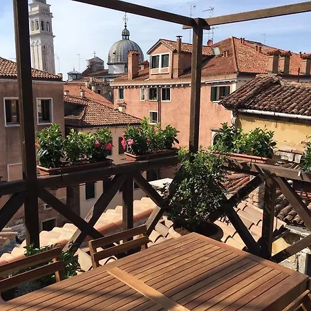 Apartman Ca Dei Libri *